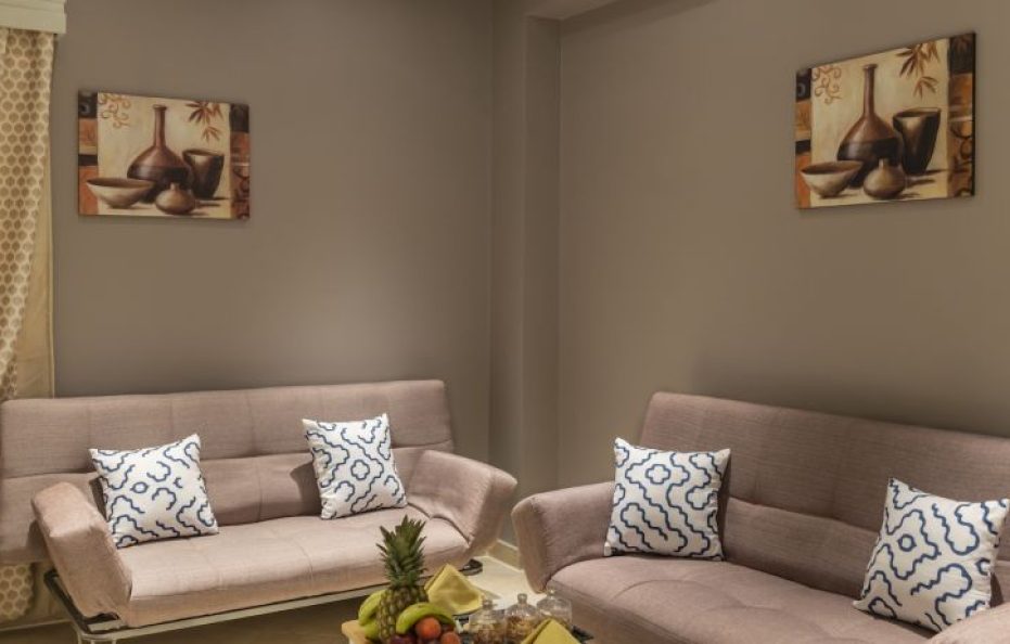 Family Swim-Up Suite