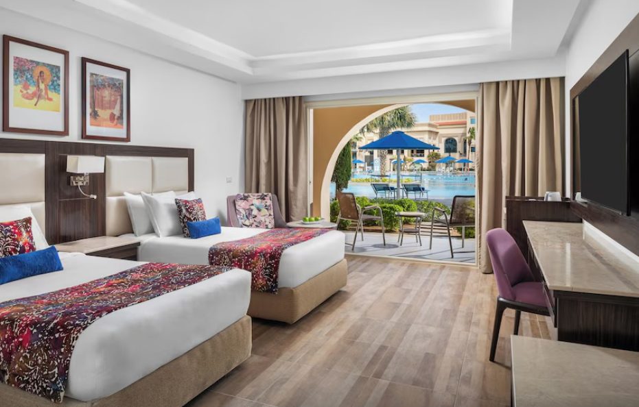 Deluxe Room with Pool View