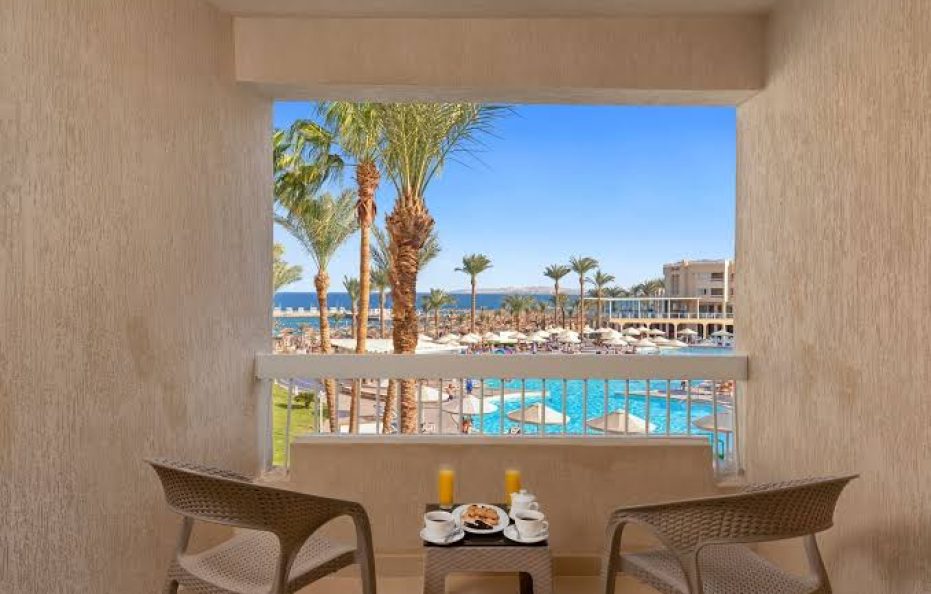 JUNIOR SUITE WITH SEA VIEW