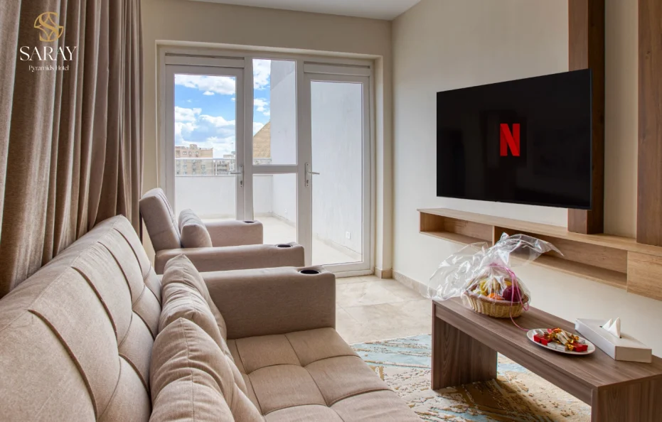 Saray Pyramids & Museum View Hotel